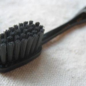 Binchotan Charcoal Toothbrush – Black