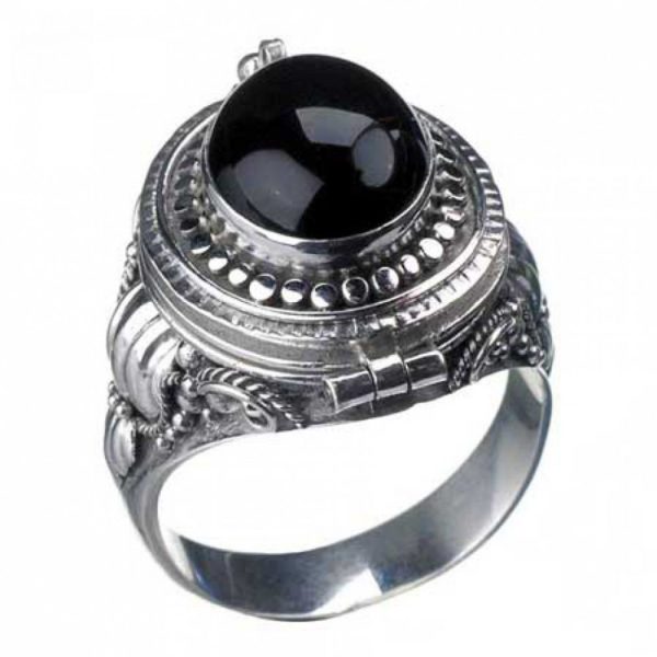 Onyx Poison Ring